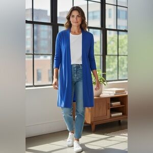 Laura Ashley Women’s Cardigan Size XL with Blue Button Cuff